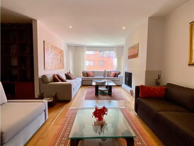 Apartamento en Arriendo en Los rosales, Bogotá
