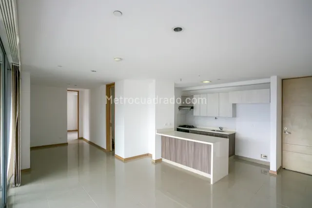 Apartamento en Arriendo, El Poblado, Medellín