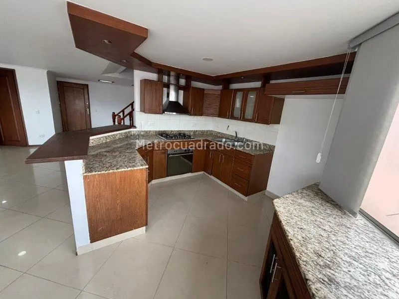 Apartamento en Arriendo, Aves Maria, Sabaneta