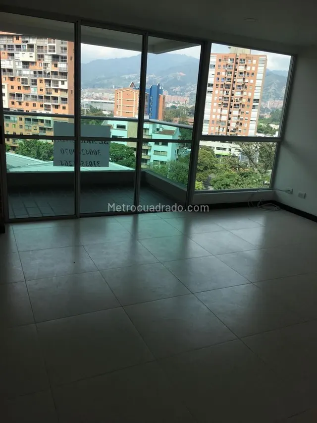 Apartment for rent in EL POBLADO SANTA MARIA DE LOS ANGELES Suroriente, Medellín
