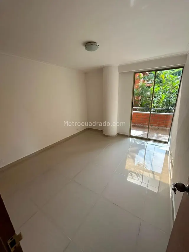 Apartamento en Arriendo, EL POBLADO, Medellín