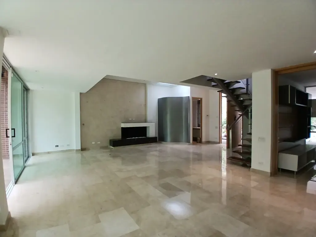Casa en Arriendo en Loma del Chocho, Envigado
