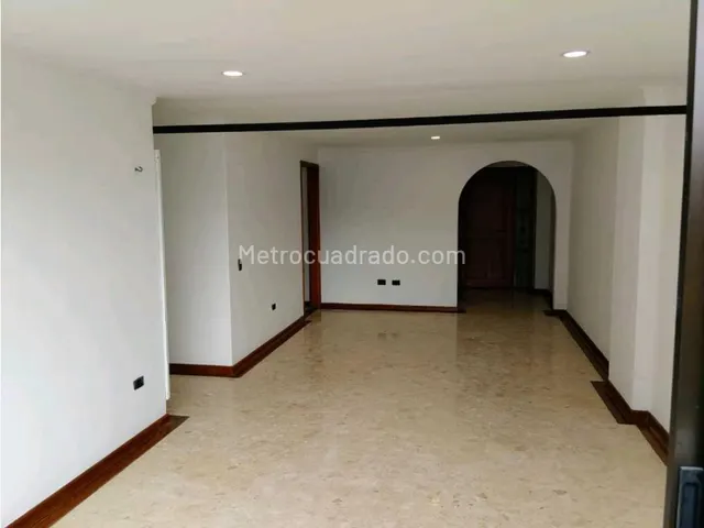 Apartamento en Arriendo, Castropol Poblado, Medellín