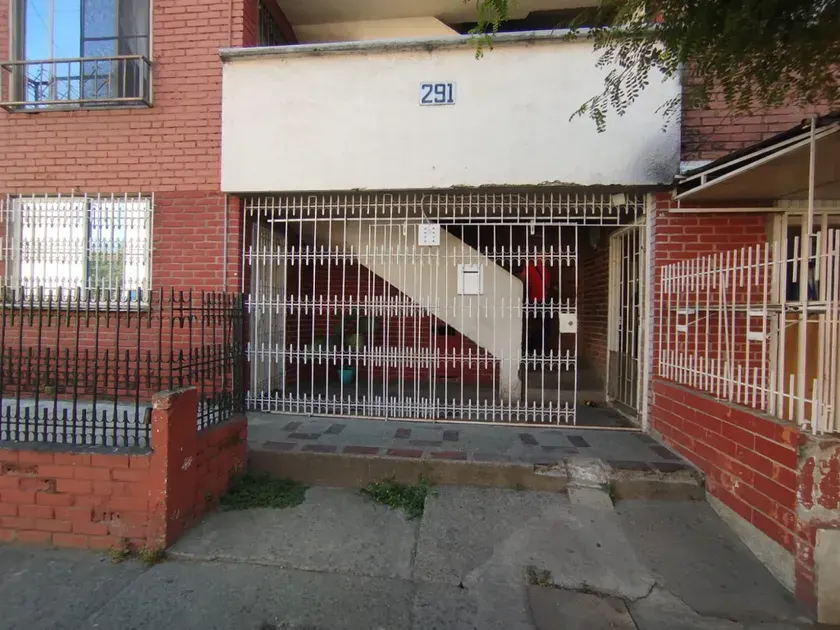 Apartamento en arriendo Los Alcázares I, Oriente